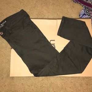American Eagle skinny jeans